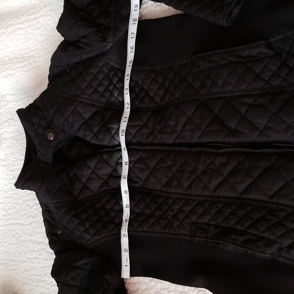 Ladies coat - Picture 11 of 11